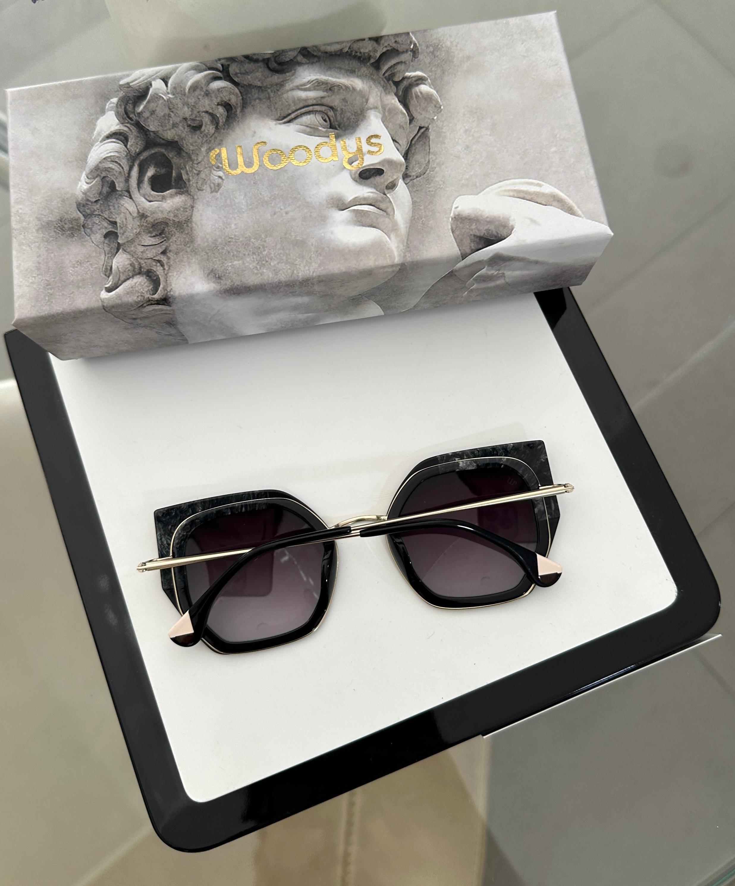 WOODYS -CHRISTINA 01- FEMMES