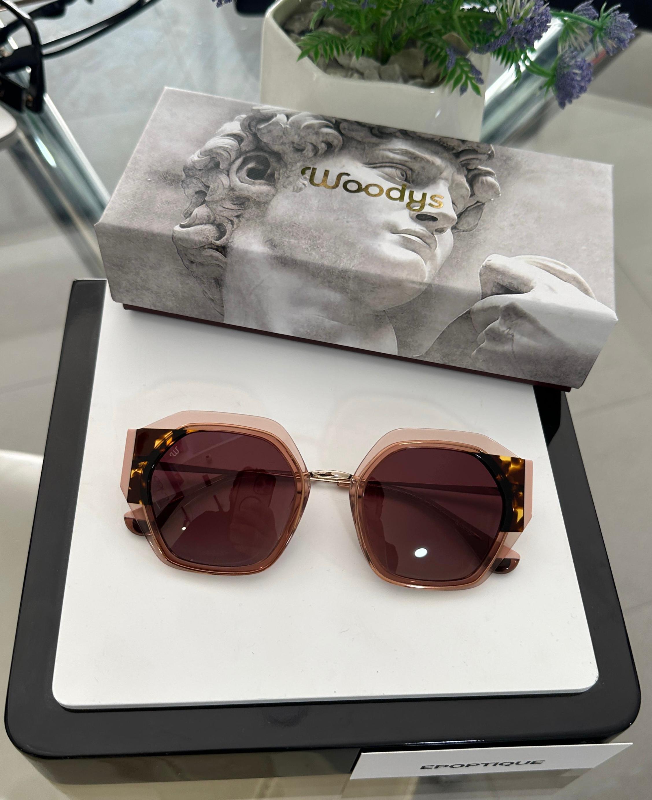 WOODYS 240904  -FEMMES-