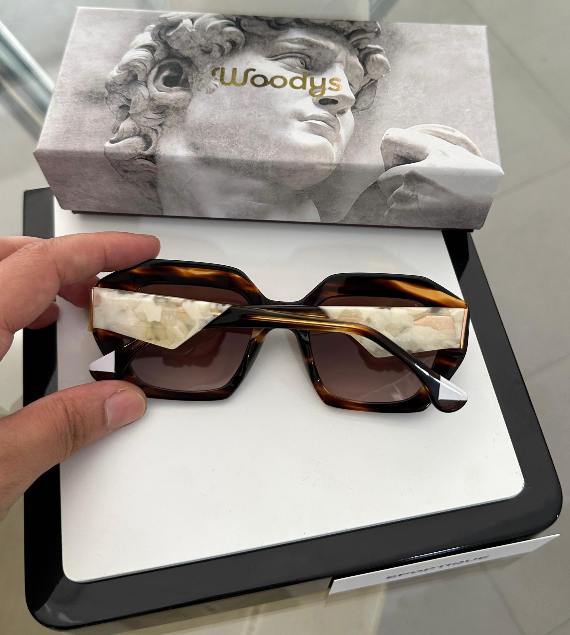 WOODYS -MERITXELL 02- FEMMES