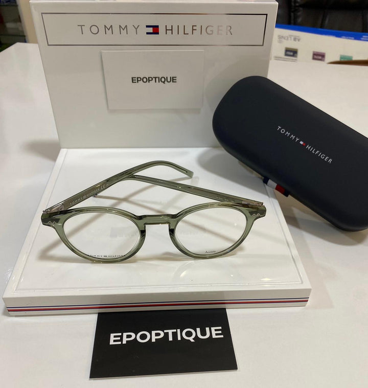 TOMMY HILFIGER TH1813 6CR -UNISEXE-