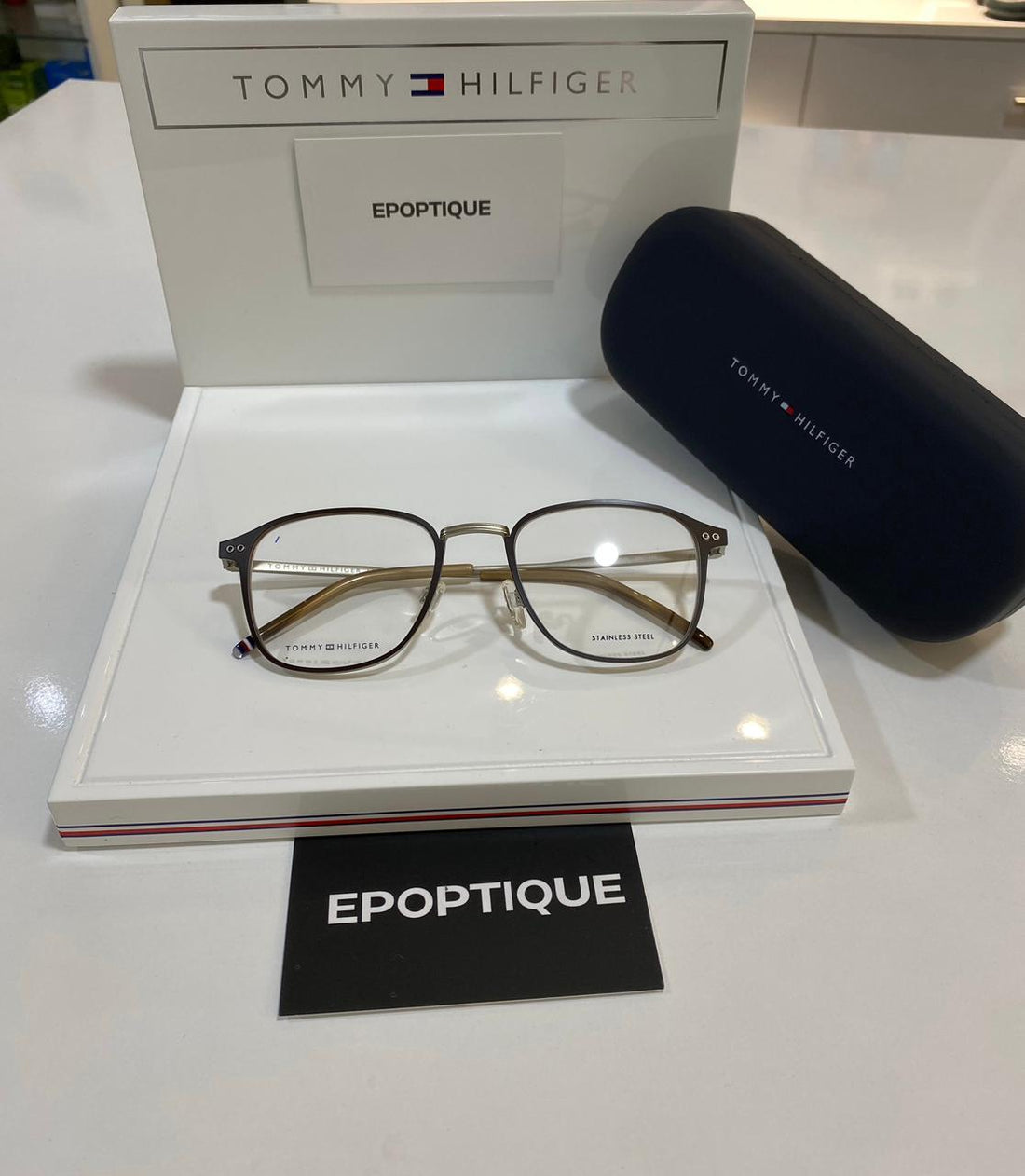 TOMMY HILFIGER TH2028 4IN -UNISEXE-