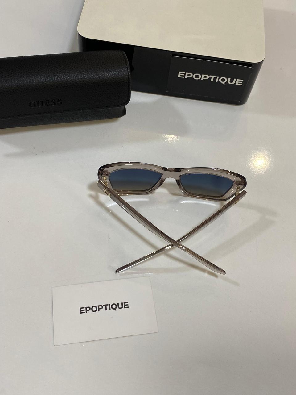 GUESS GU00195 20W -FEMMES-