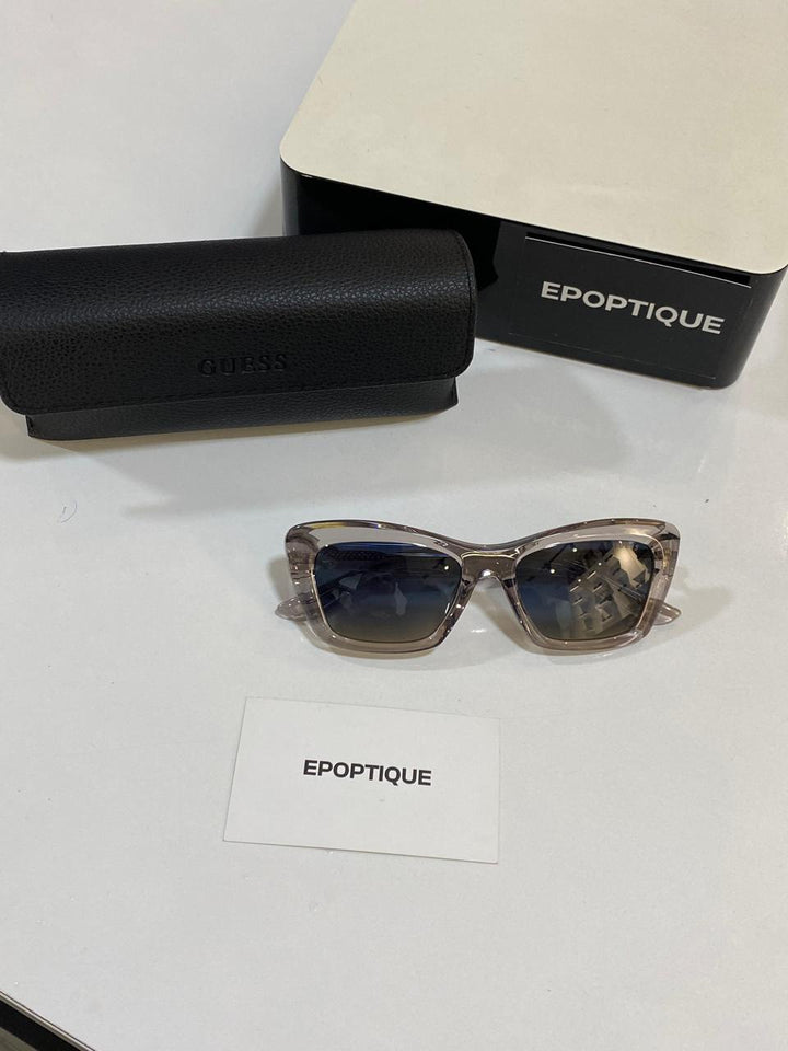 GUESS GU00195 20W -FEMMES-