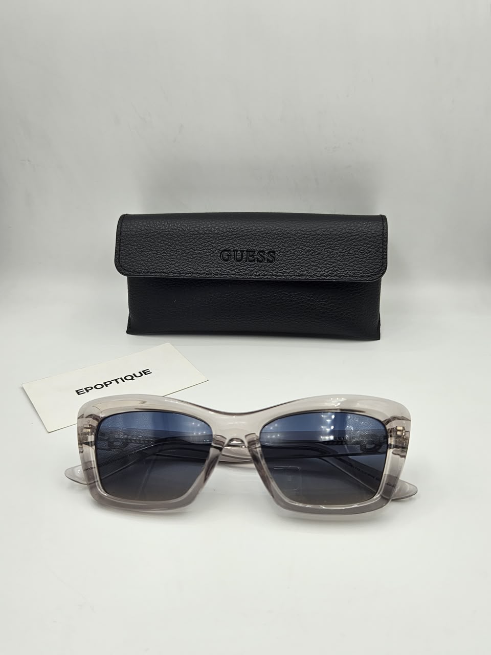 GUESS GU00195 20W -FEMMES-